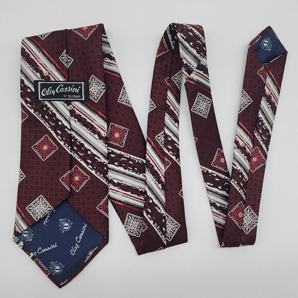 Oleg Cassini by Burma Necktie Stripe Maroon Geometric Textured Polyester 4" W 56 - Picture 4 of 5